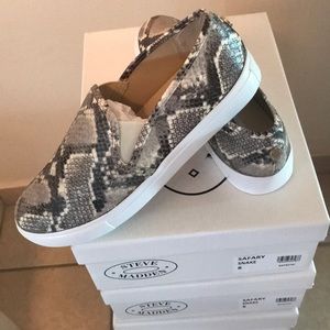 Steve Madden Slip ons